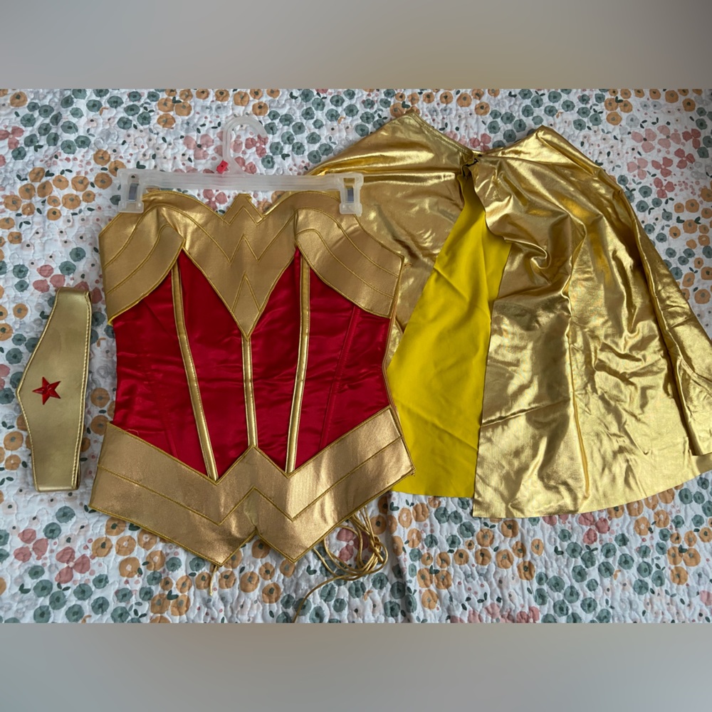 Wonder women costume